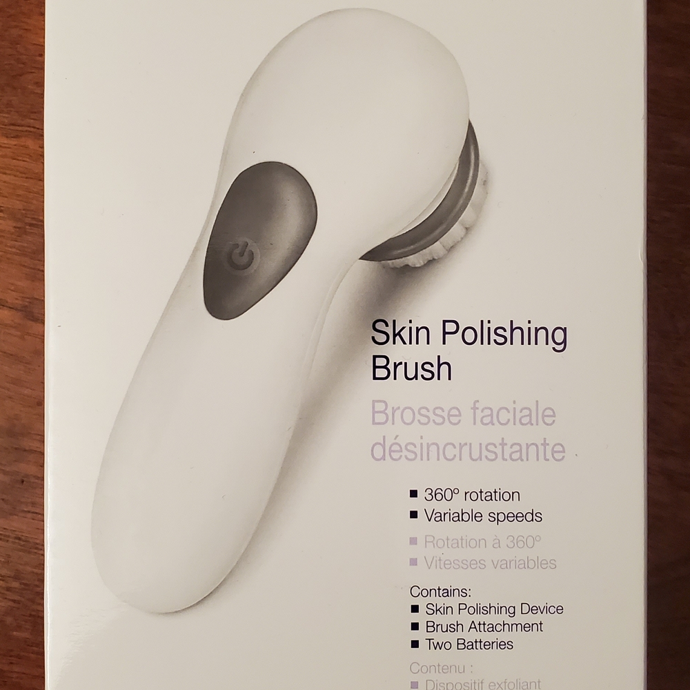 White Skin Polishing Brush